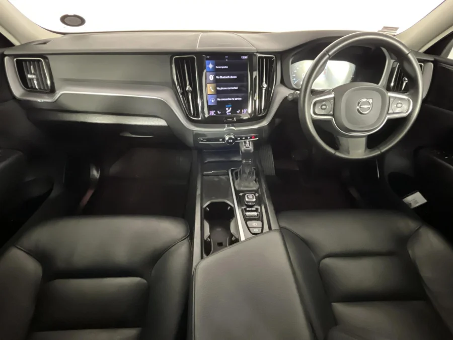Used 2021 Volvo XC60 D4 AWD Momentum - WeBuyCars Polokwane