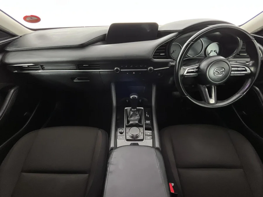 Used 2020 Mazda Mazda3 sedan 1.5 Dynamic auto - WeBuyCars Montana