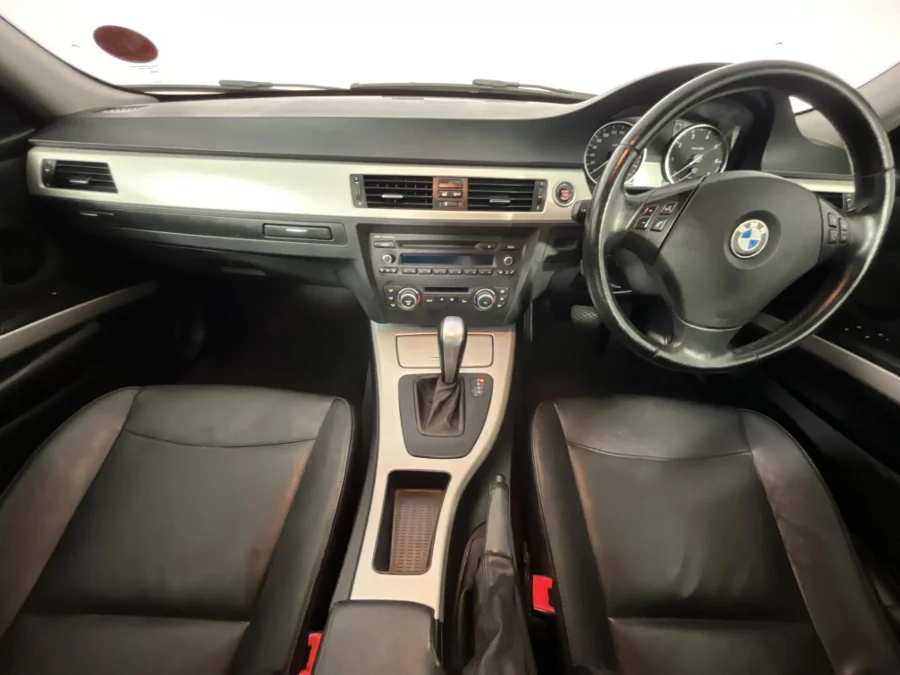 Used 2011 BMW 3 Series 320i auto - WeBuyCars Lansdowne