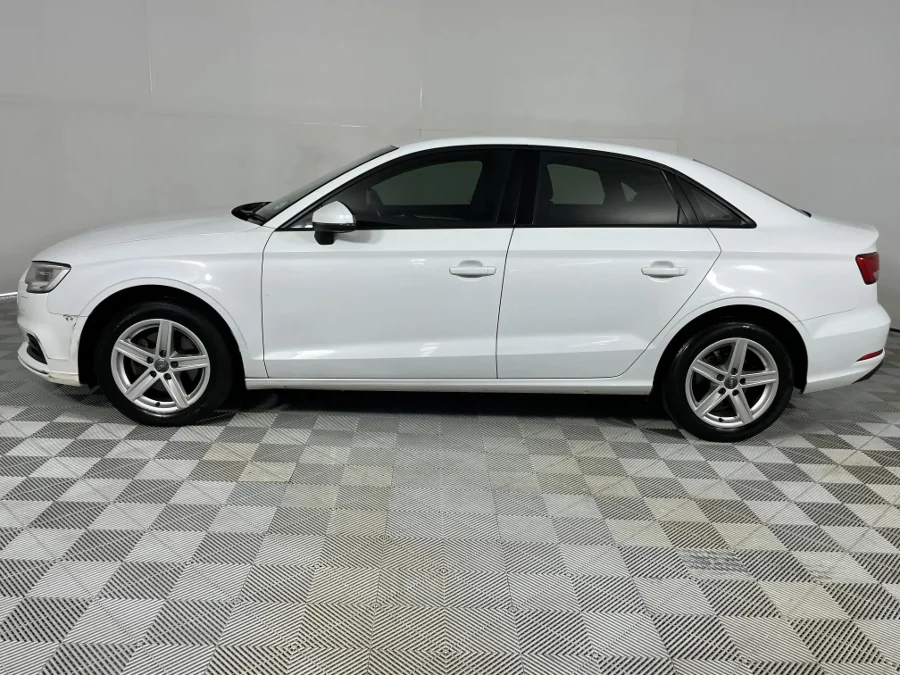 Used 2017 Audi A3 sedan 30TFSI S line - WeBuyCars Silverlakes