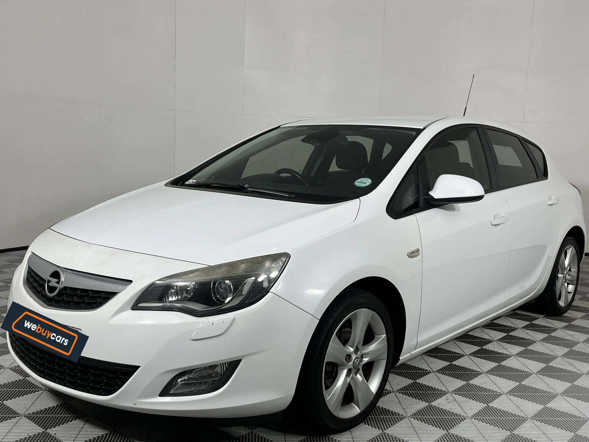 Used 2011 Opel Astra hatch 1.4 Turbo Enjoy Plus