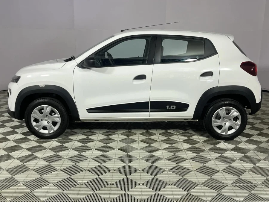 Used 2022 Renault Kwid 1.0 Life - WeBuyCars Durban
