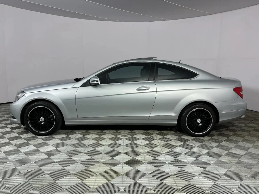 Used 2014 Mercedes-Benz C-Class C180 coupe auto - WeBuyCars Lansdowne Used 2014 Mercedes-Benz C-Class C180 coupe auto - WeBuyCars Lansdowne