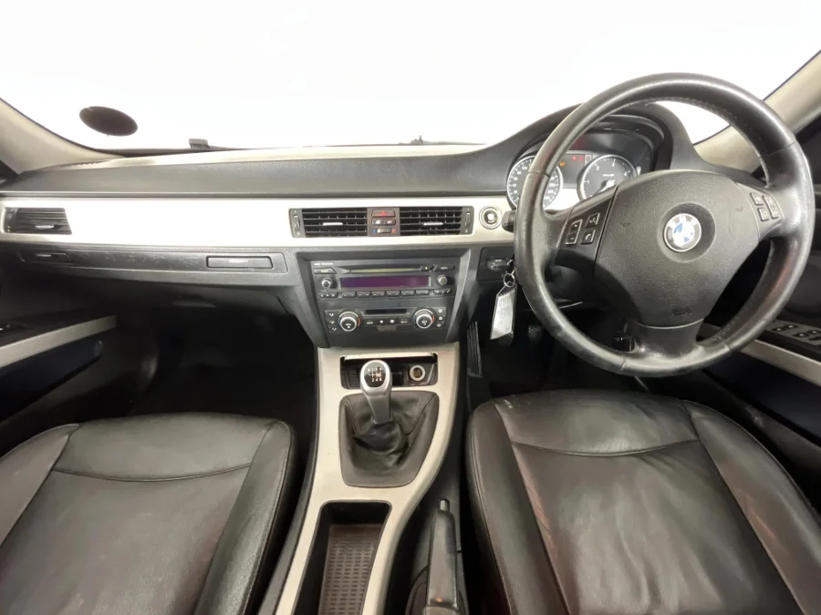 Used 2009 BMW 3 Series 320d - WeBuyCars The Dome