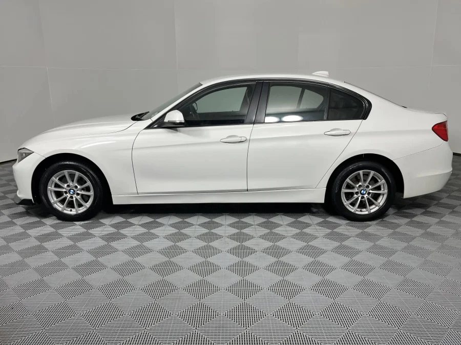 Used 2015 BMW 3 Series 320d sports-auto - WeBuyCars Montana