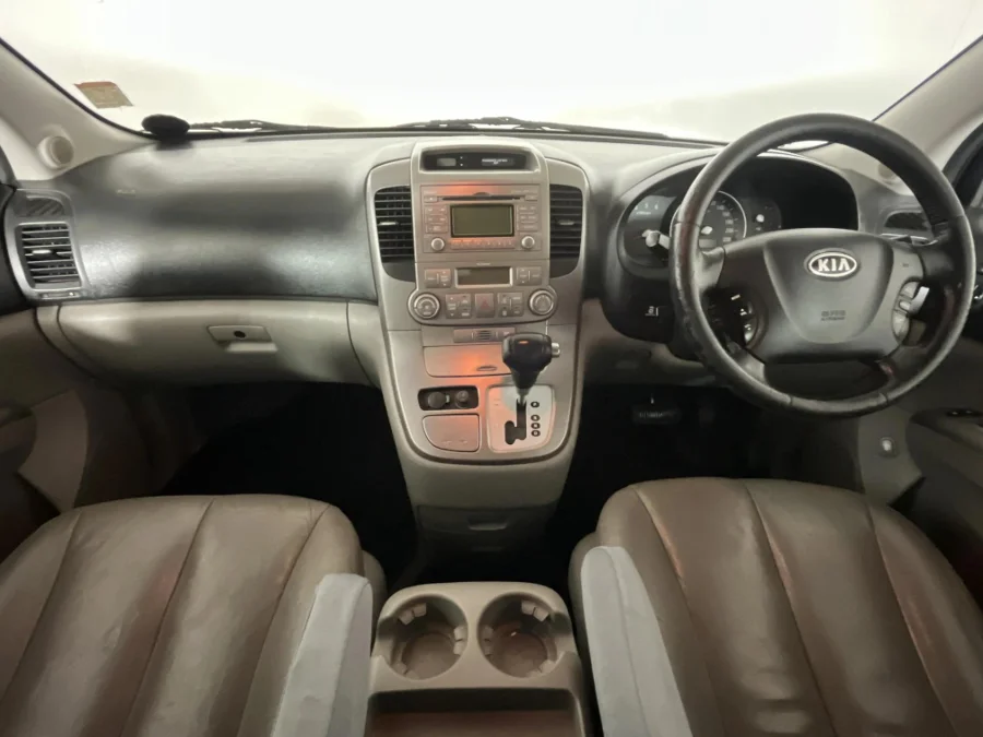 Used 2013 Kia Sedona 2.9CRDi EX automatic - WeBuyCars Germiston