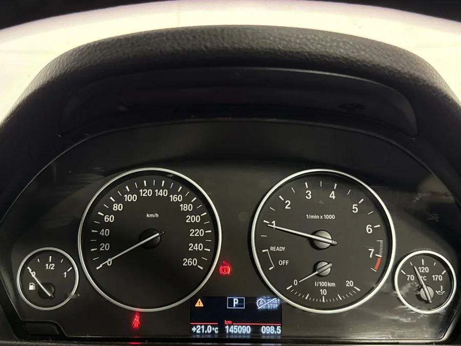 Used 2019 BMW 3 Series 318i auto - WeBuyCars Midstream