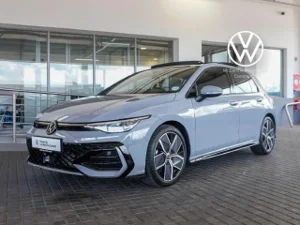 Used 2025 Volkswagen Golf 1.4TSI R-Line Plus