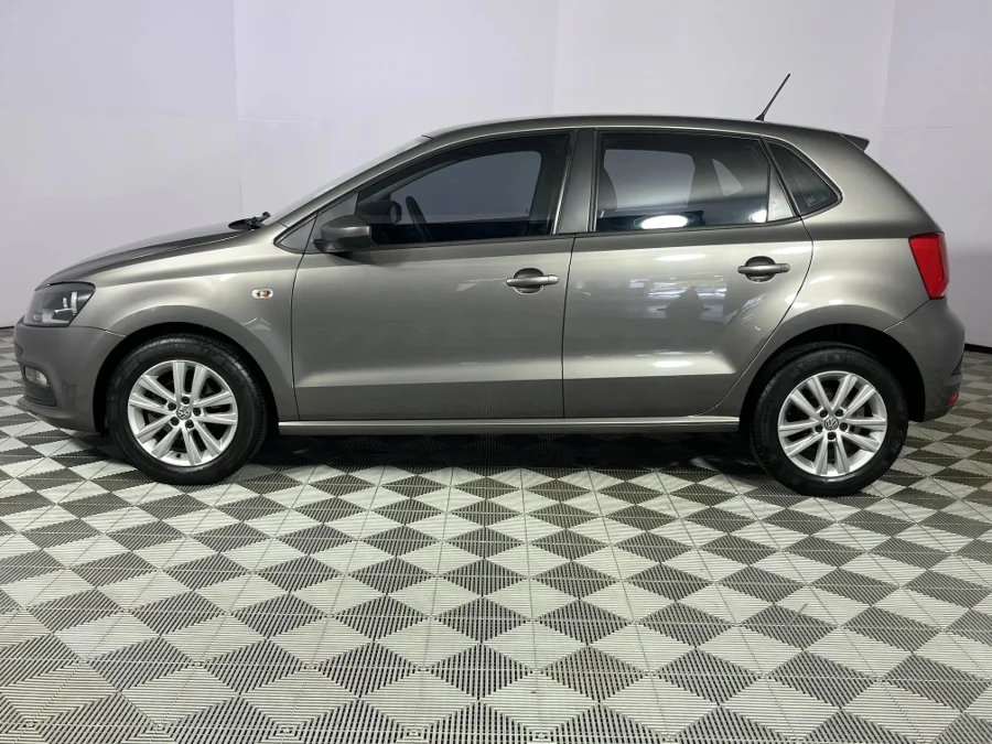 Used 2019 Volkswagen Polo Vivo hatch 1.4 Comfortline - WeBuyCars Durban