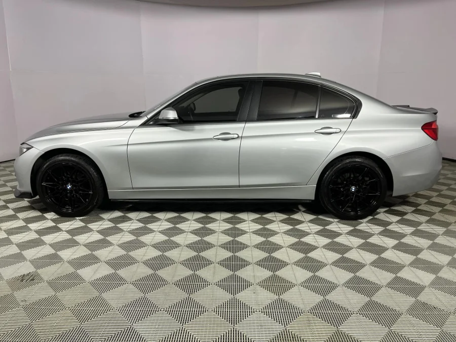 Used 2017 BMW 3 Series 320i sports-auto - WeBuyCars Durban