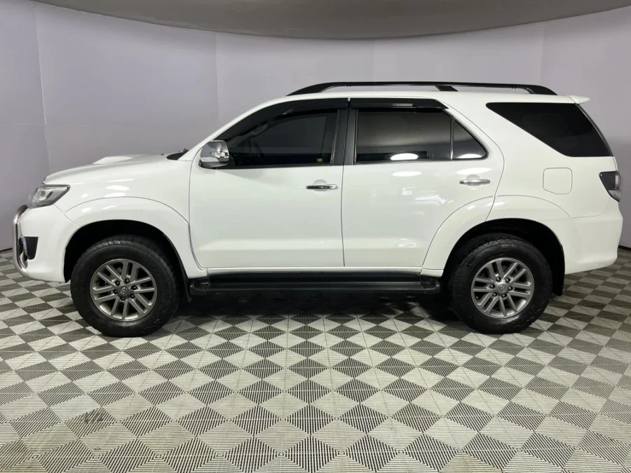 Used 2015 Toyota Fortuner 3.0D-4D Limited auto - WeBuyCars Durban