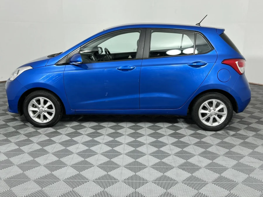 Used 2018 Hyundai Grand i10 1.0 Fluid - WeBuyCars Lansdowne