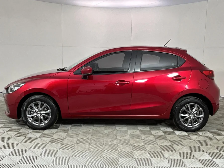 Used 2024 Mazda Mazda2 1.5 Dynamic manual - WeBuyCars Polokwane