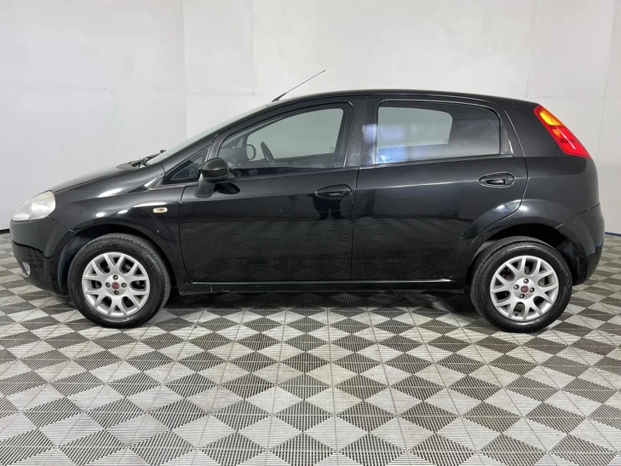 Used 2011 Fiat Punto 1.4 Essence - WeBuyCars George