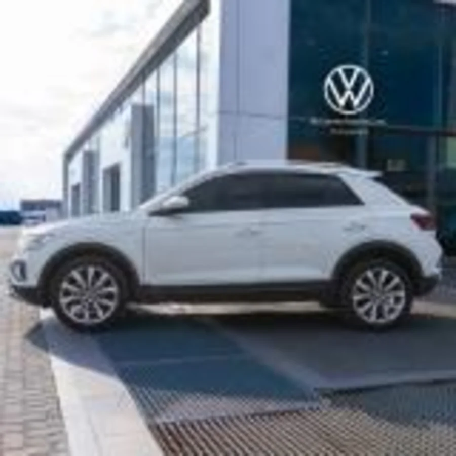 Used 2025 Volkswagen T-Roc 1.4TSI Design - McCarthy VW Constantia