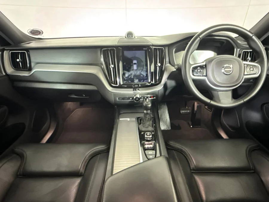 Used 2019 Volvo XC60 D4 AWD Inscription - WeBuyCars Midstream
