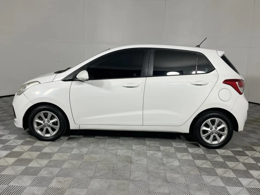 Used 2016 Hyundai Grand i10 1.25 Fluid - WeBuyCars Montana