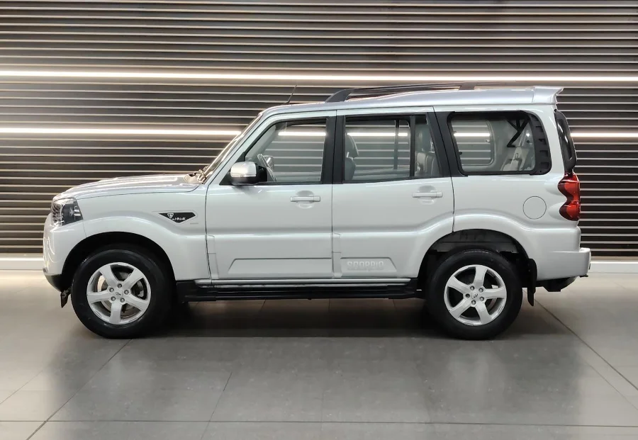 Used 2021 Mahindra Scorpio 2.2CRDe S11 - BOTHA AND DEYSEL EXECUTIVE MOTORS