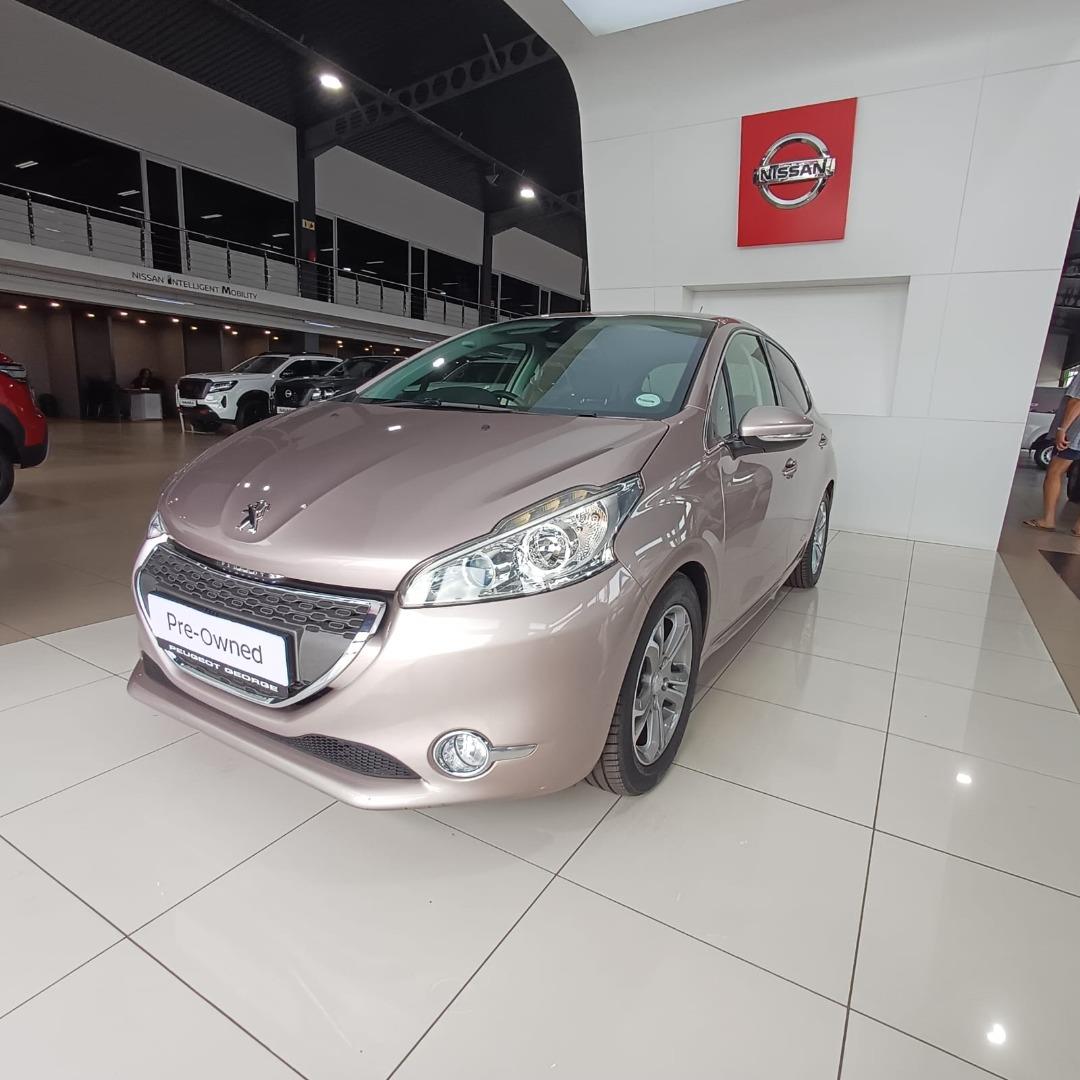 Used 2013 Peugeot 208 5-door 1.6 Allure