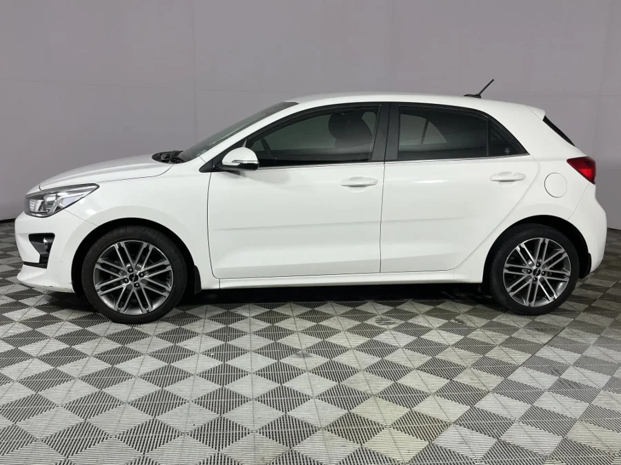 Used 2022 Kia Rio hatch 1.4 Tec - WeBuyCars Lansdowne