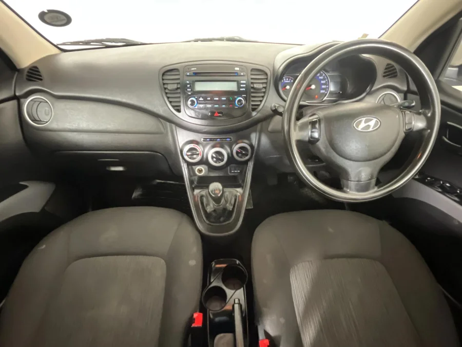 Used 2015 Hyundai i10 1.1 Motion - WeBuyCars JHB South