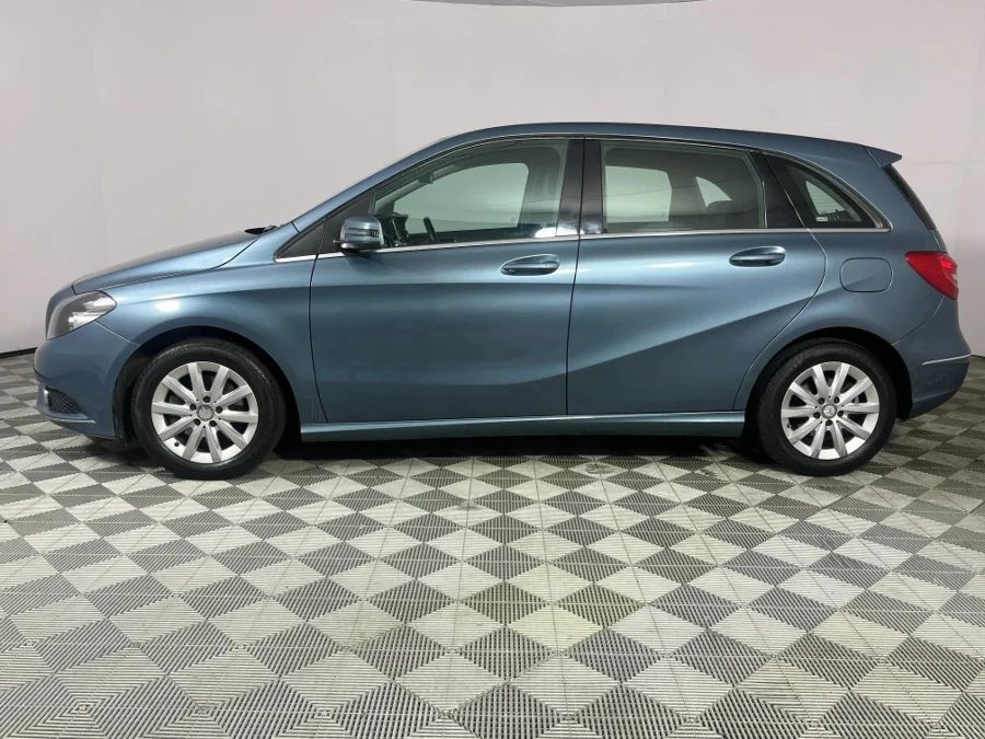 Used 2015 Mercedes-Benz B-Class B200 auto - WeBuyCars Lansdowne