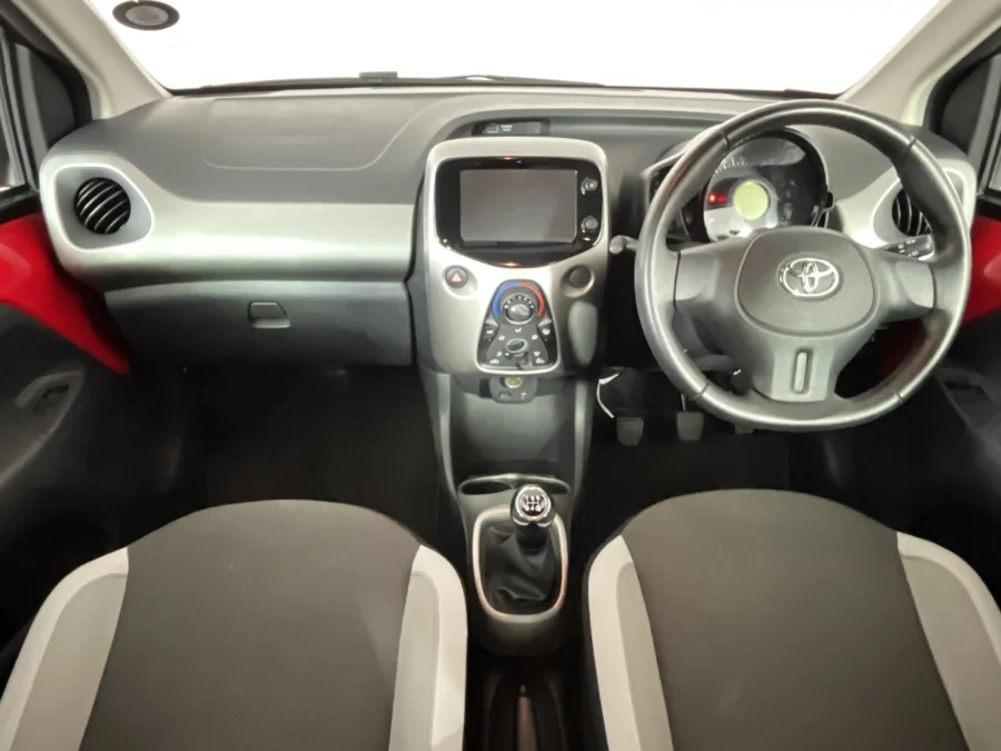 Used 2017 Toyota Aygo 1.0 X-Play - WeBuyCars Lansdowne
