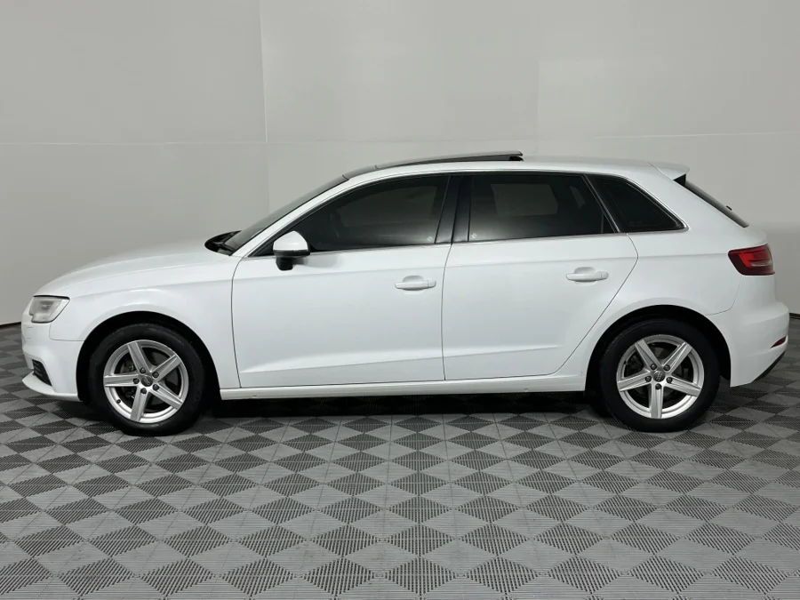 Used 2019 Audi A3 Sportback 30TFSI S line - WeBuyCars Vereeniging