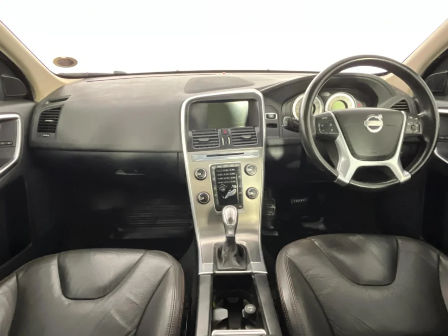 Used 2013 Volvo XC60 T5 Excel - WeBuyCars George