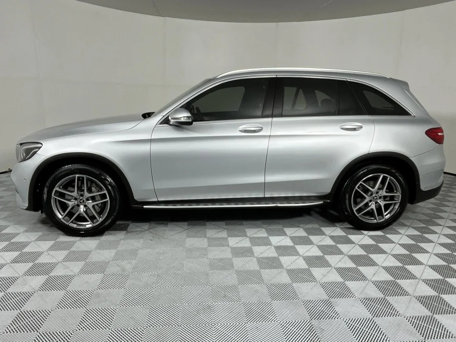 Used 2017 Mercedes-Benz GLC 300 4Matic AMG Line - WeBuyCars The Dome