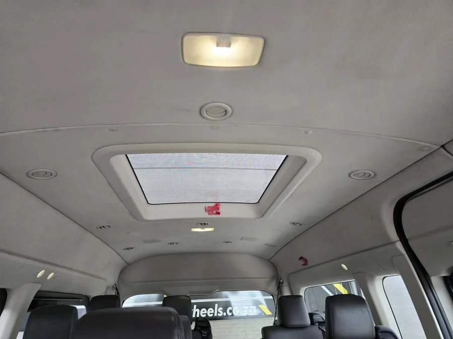 Used 2022 Toyota Quantum 2.8 SLWB bus 14-seater GL manual - Deals 4 Wheels