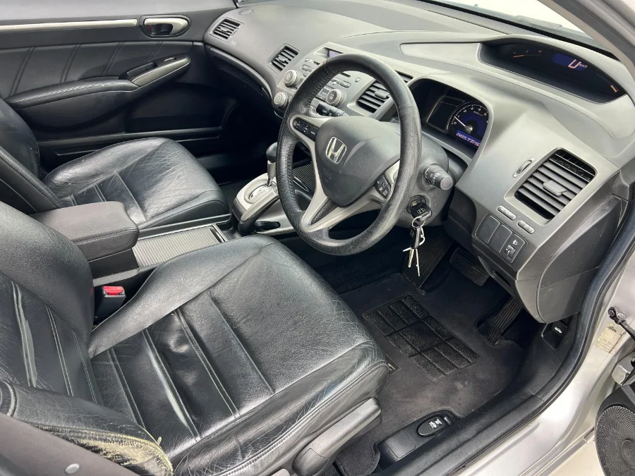 Used 2007 Honda Civic sedan 1.8 VXi automatic - EBK Auto