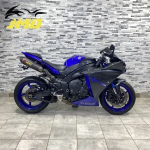 2014 YAMAHA YZF-R1