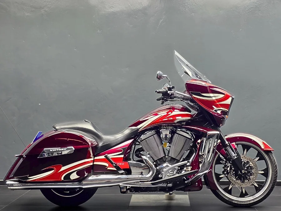 Used 2015 Victory MAGNUM Arlen Ness - Bikeshop Boksburg Used 2015 Victory MAGNUM Arlen Ness - Bikeshop Boksburg