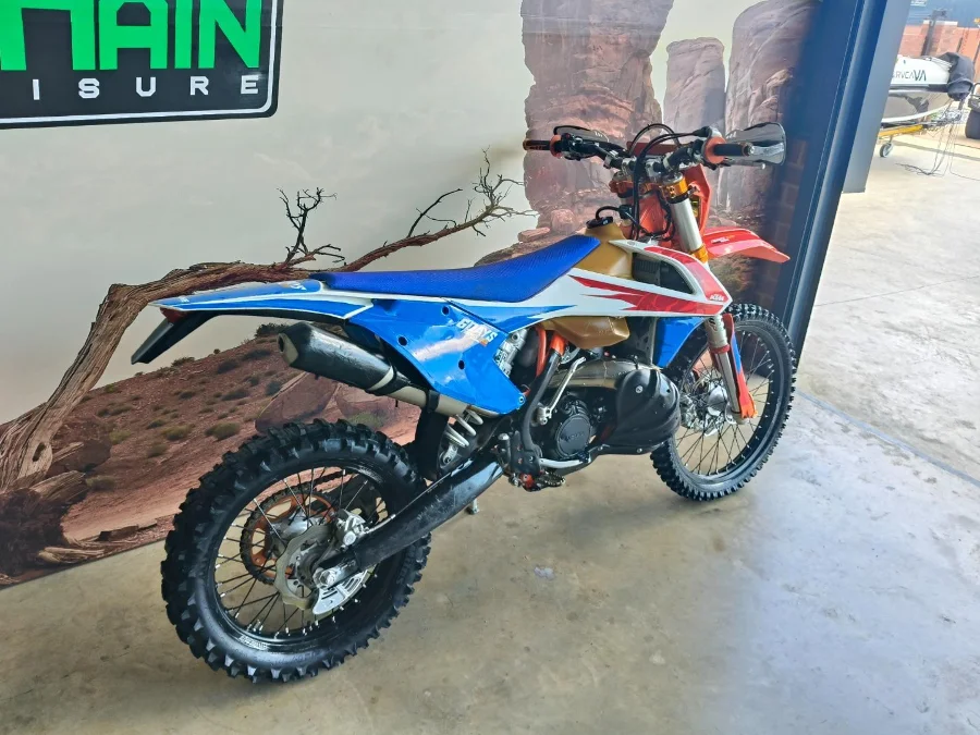 Used 2018 KTM 300 xcw 6 days France isle Manual - The Diff And Chain