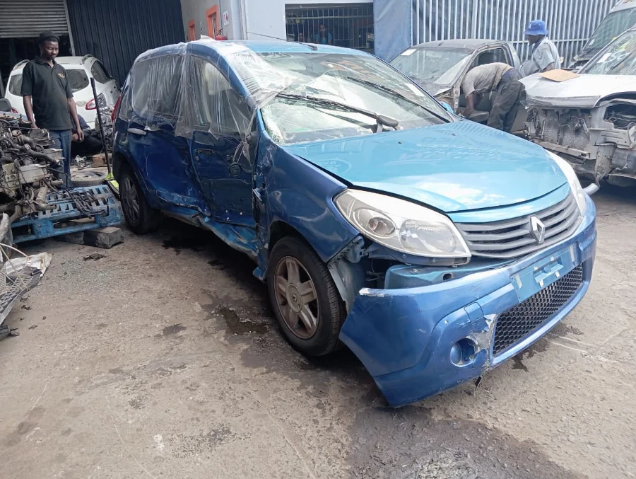 RENAULT SANDERO 2012 STRIPPING FOR SPARES - Private Seller RENAULT SANDERO 2012 STRIPPING FOR SPARES - Private Seller
