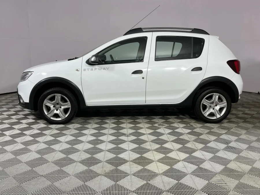 Used 2019 Renault Sandero 66kW turbo Stepway Expression - WeBuyCars Lansdowne