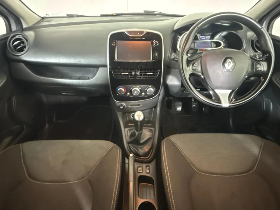 Used 2015 Renault Clio 66kW turbo Expression - WeBuyCars Midstream