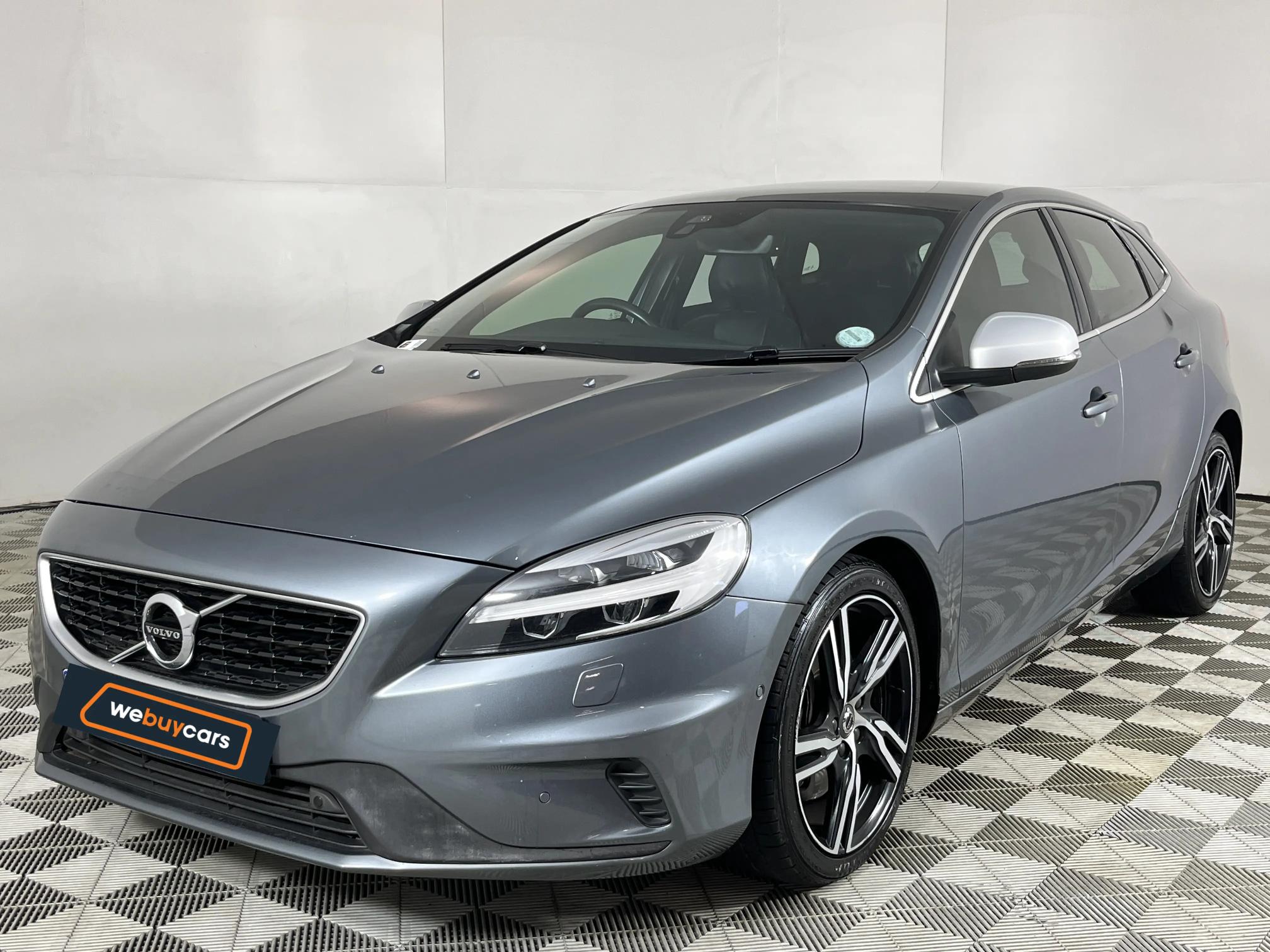 Used 2019 Volvo V40 D4 R-Design