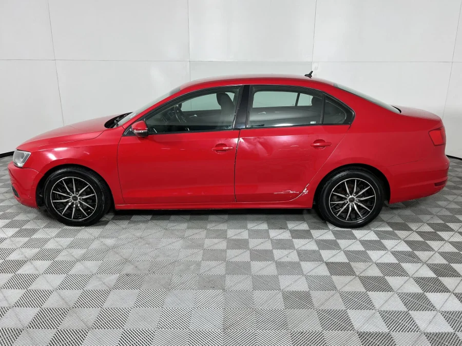 Used 2013 Volkswagen Jetta 1.4TSI Comfortline - WeBuycars East London Used 2013 Volkswagen Jetta 1.4TSI Comfortline - WeBuycars East London