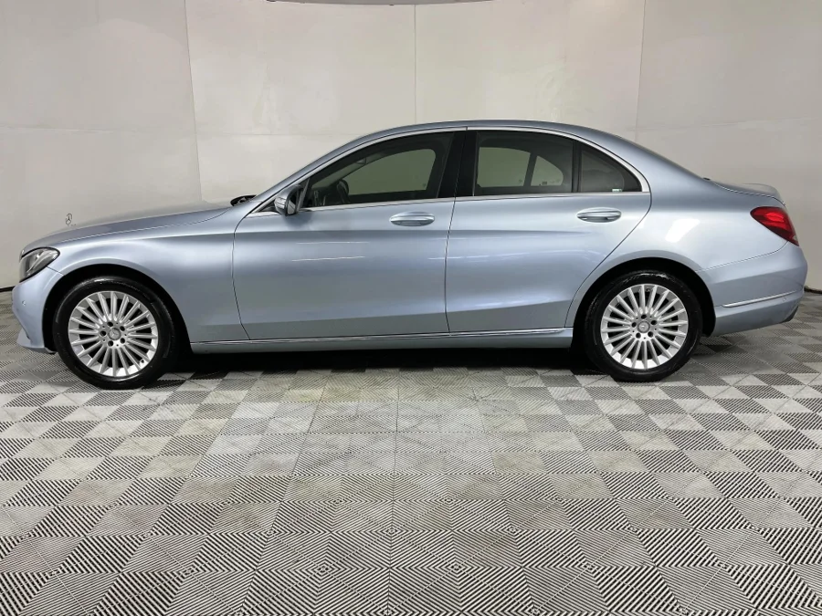 Used 2015 Mercedes-Benz C-Class C220d Exclusive auto - WeBuyCars The Dome
