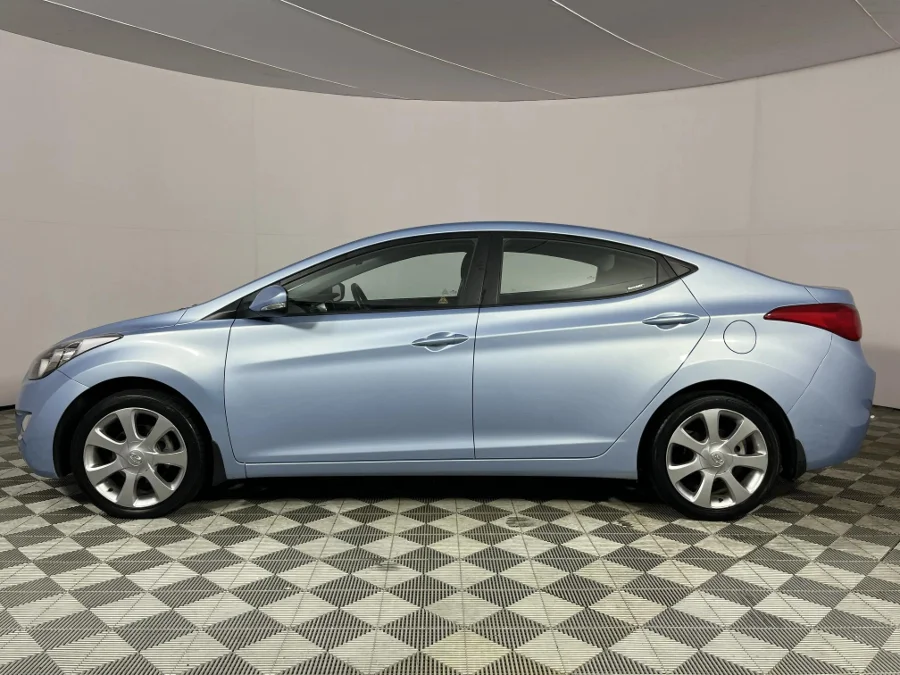 Used 2012 Hyundai Elantra 1.8 Executive auto - WeBuyCars Lansdowne