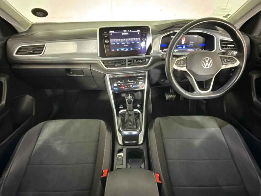 Used 2023 Volkswagen T-Roc 1.4TSI Design - WeBuyCars Germiston Used 2023 Volkswagen T-Roc 1.4TSI Design - WeBuyCars Germiston