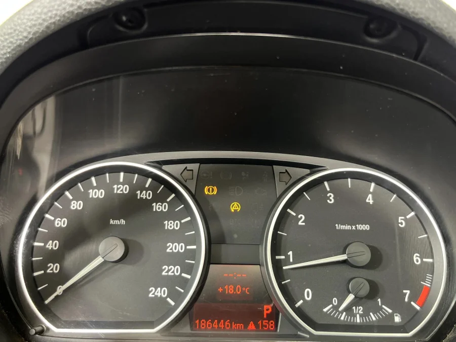 Used 2009 BMW 1 Series 120i convertible auto - WeBuyCars The Dome