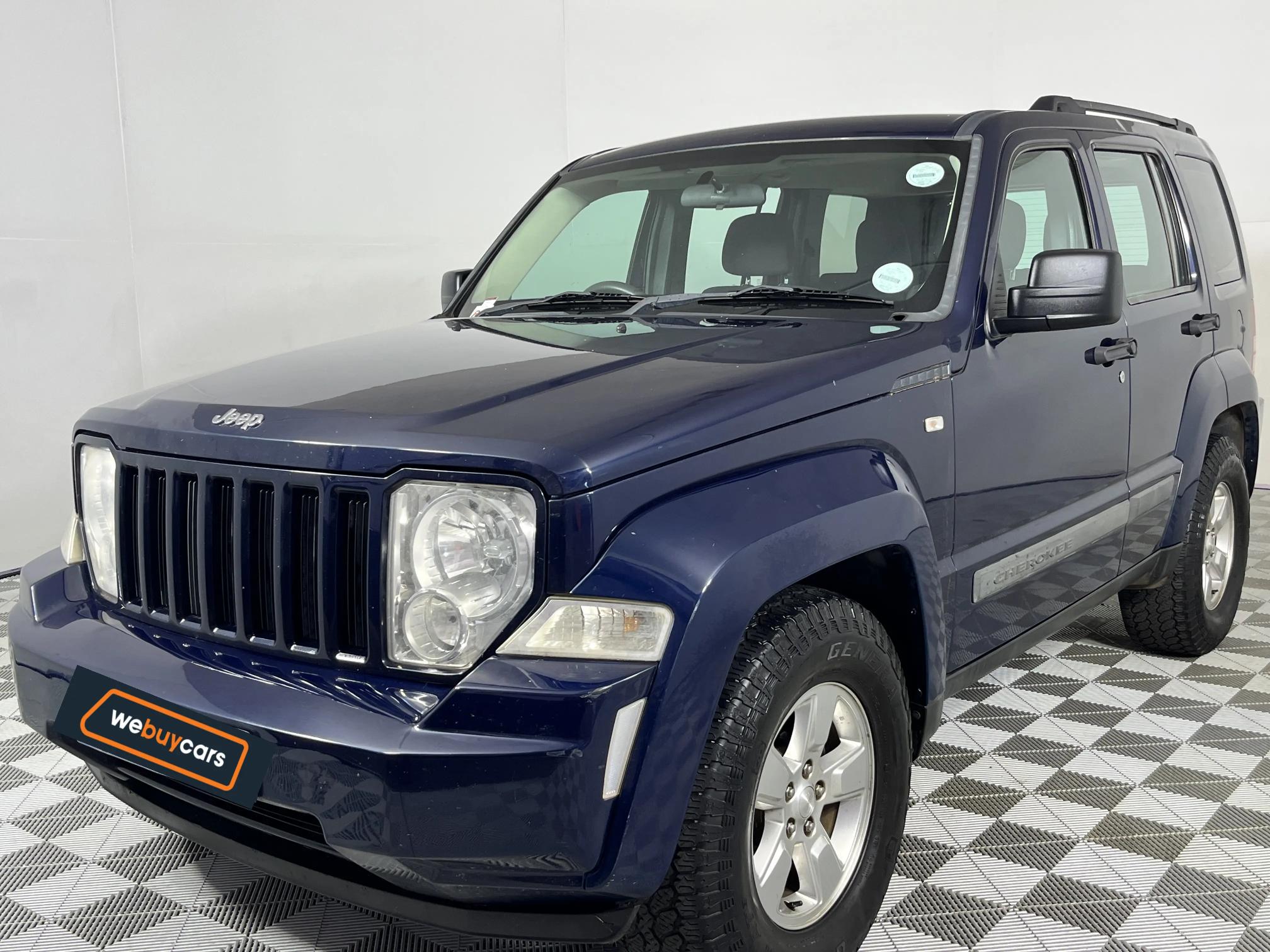 Used 2013 Jeep Cherokee 3.7L Sport