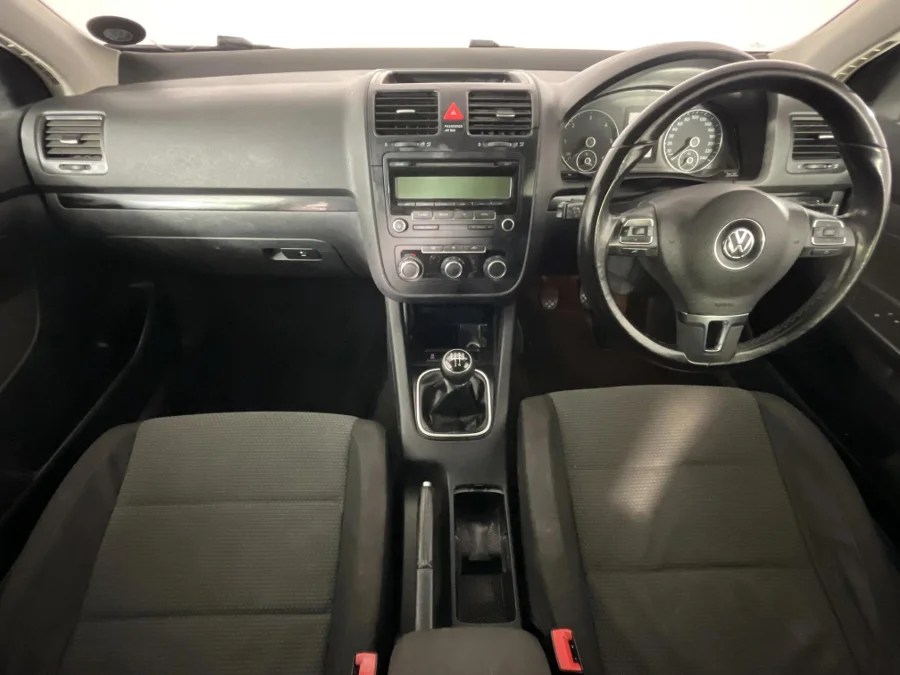 Used 2010 Volkswagen Jetta 1.6TDI Comfortline - WeBuyCars Lansdowne