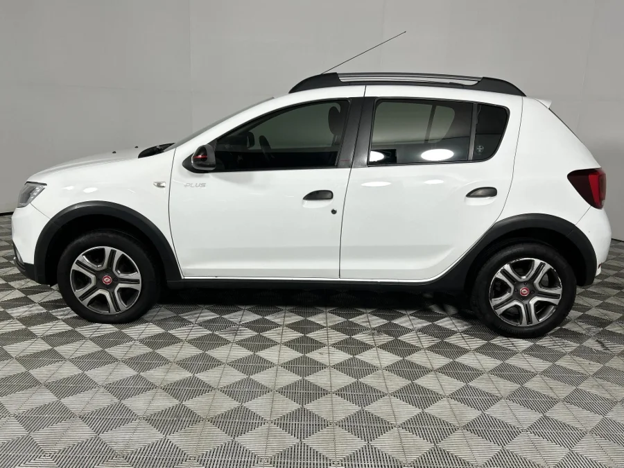Used 2020 Renault Sandero 66kW turbo Stepway TechRoad - WeBuyCars Lansdowne