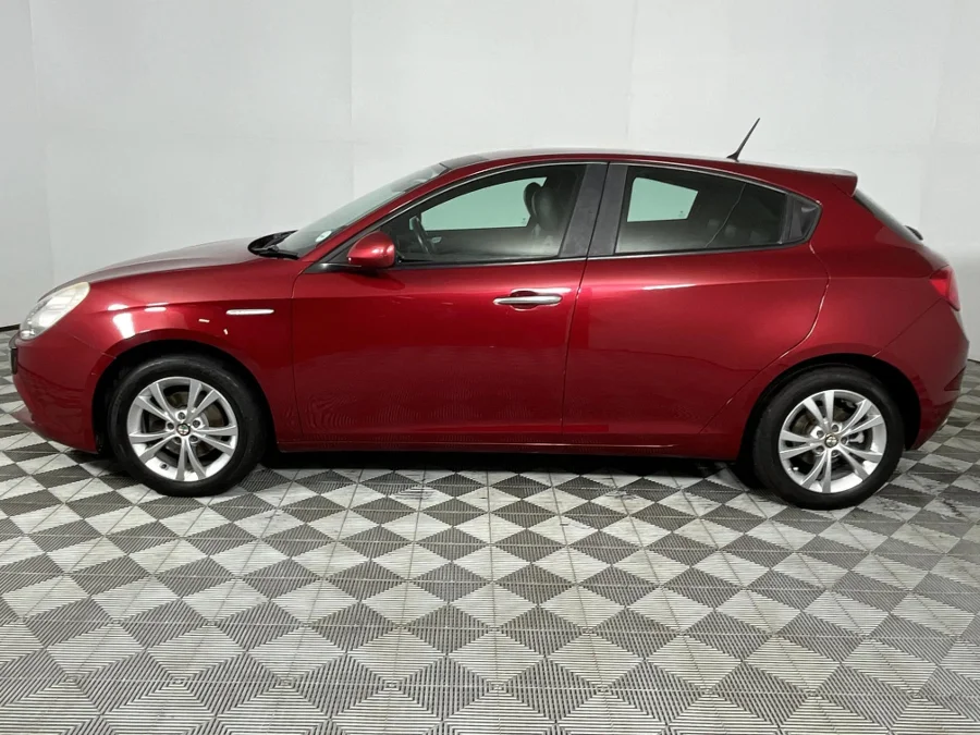 Used 2011 Alfa Romeo Giulietta 1.4TBi Progression - WeBuyCars Richmond