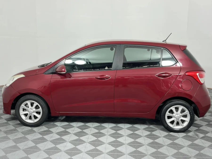 Used 2018 Hyundai Grand i10 1.0 Fluid - WeBuyCars Lansdowne