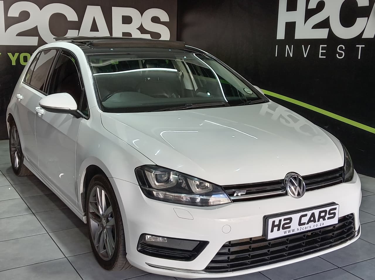 Used 2017 Volkswagen Golf R auto